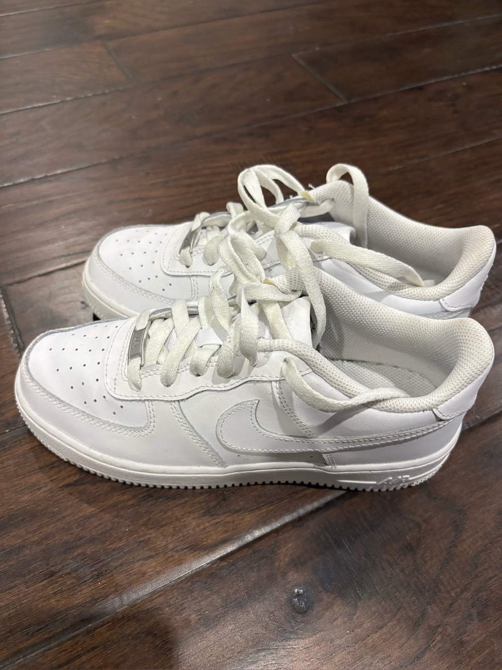 Nike Air Force One Kids White Low-Top Athletic Sneakers